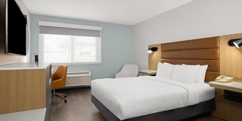 room_e8df8f8b-b720-40f6-9b06-5192fcf32c7d.jpg