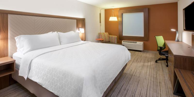 room_ee5d6534-6b9d-47a1-8e2e-8181c403fd1e.jpg