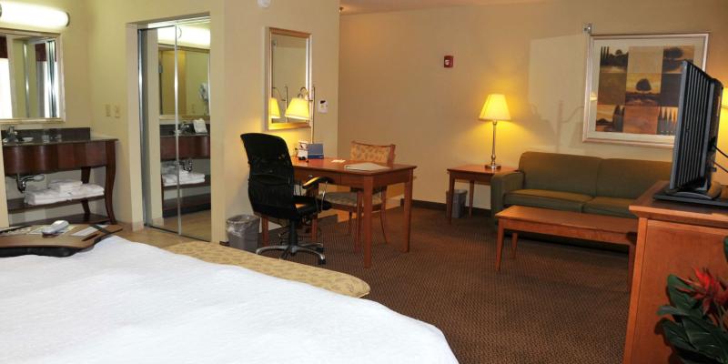 room_32c4ebfb-a330-4a14-86df-df66d0343e0e.jpg