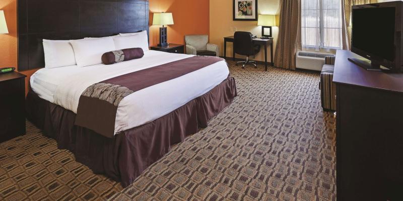 room_bf0d232b-e8ec-4858-8b06-cb649eb5bb3f.jpg