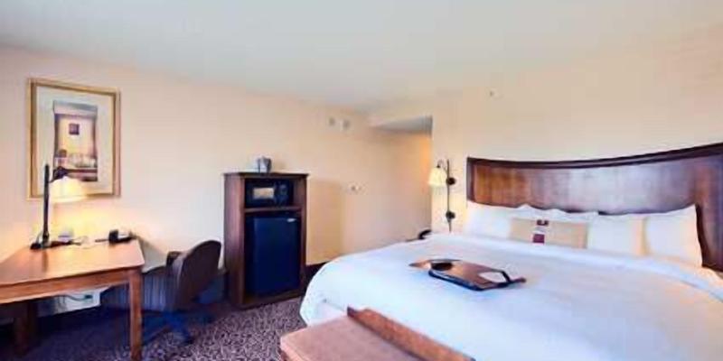 room_34dc7782-1cb4-48c0-a5c8-ef73d5e28a77.jpg