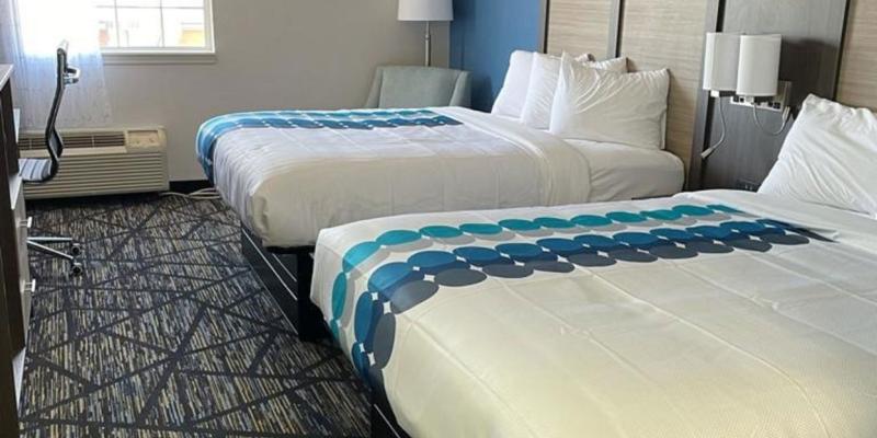 room_31cbd8d3-2090-4e30-842e-5b6ca852808d.jpg