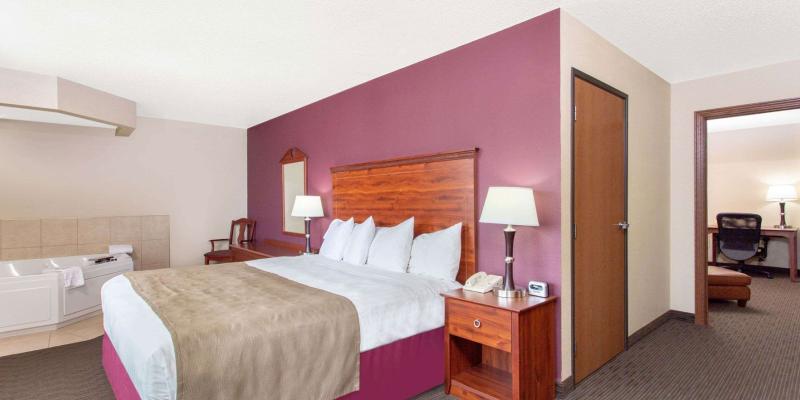 room_fca31c3e-ee5a-42ce-a2b7-95af1696e5c8.jpg