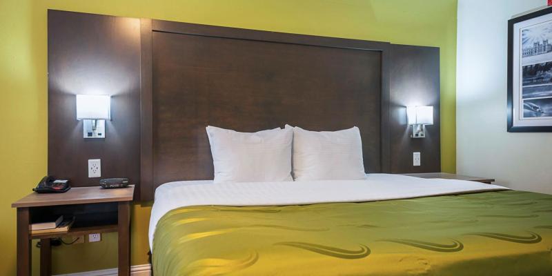 room_4851a5bf-cb79-40ba-afc8-e99c030787ce.jpg