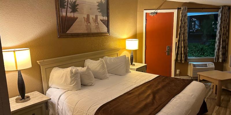 room_56d1c6b9-df8b-43d9-b00e-5f14ee1a5d48.jpg