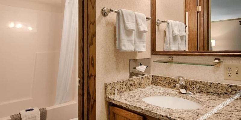 room_c02ea97b-e7ba-4bf8-abf5-e20ab4c7d2f1.jpg