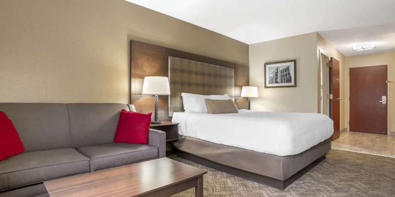 room_dfc38c4e-c6e2-4c44-8ba3-d511d9a0c47a.jpg