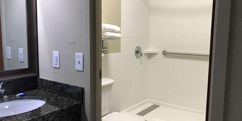 room_10ad3cb0-e6e4-463b-a9af-a5d4f9f884d6.jpg