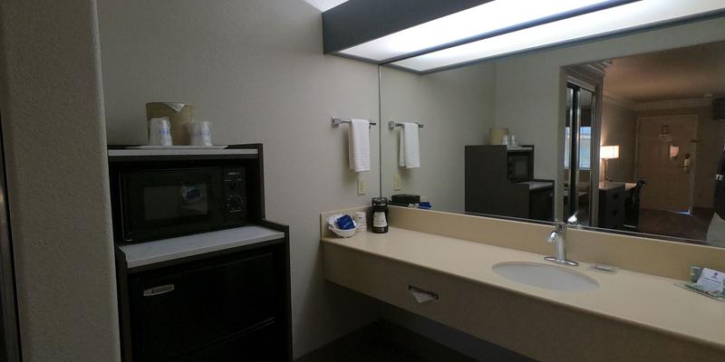 room_b623de96-06b8-45cd-9017-9c0be82a3c7a.jpg