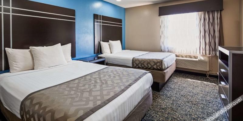 room_3b3f4dd5-e591-4eee-86b7-0a92056dfe3e.jpg