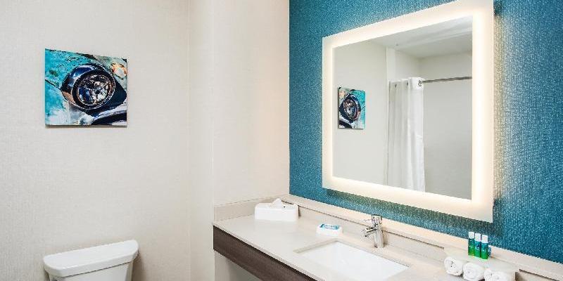 room_4a637df6-ed6d-46b8-a9a1-eebbe8d227a4.jpg
