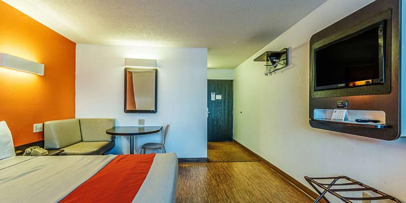 room_7c2f0b00-eddb-4b63-96bd-8dd34e97e589.jpg