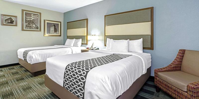 room_b63258ae-55e7-43af-8e58-37340f5cbdac.jpg