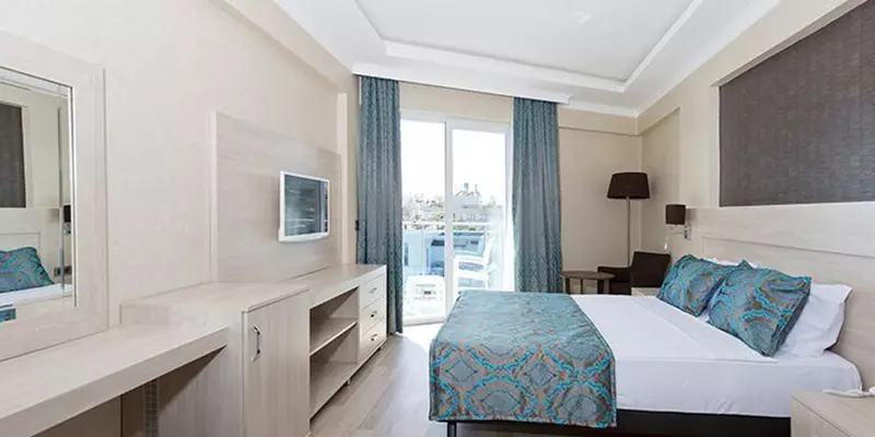 room_e1769a8f-9d3b-4b85-84f2-b9c4fa1663c1