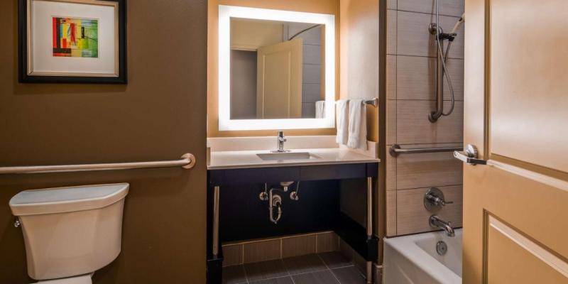 room_8fd03fbe-1cf7-4e6b-94ee-d8683ee4b306.jpg