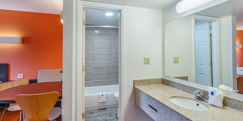 room_95ebfe53-3c98-426d-8df7-c4e3c0e3e485.jpg