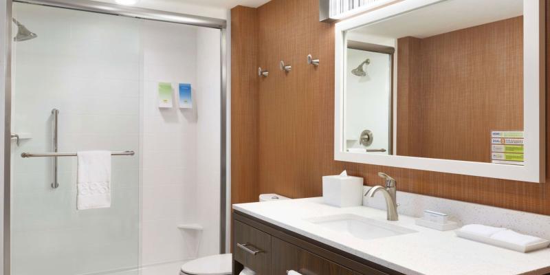 room_c2425ec5-879c-43a3-8bd1-9cd4002a54d3.jpg