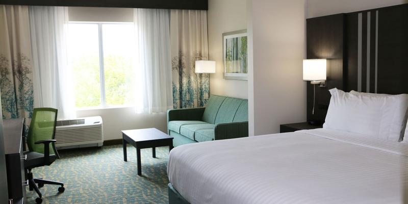 room_e8f86e4f-723f-4ed7-8631-aa53d80a1fe1.jpg