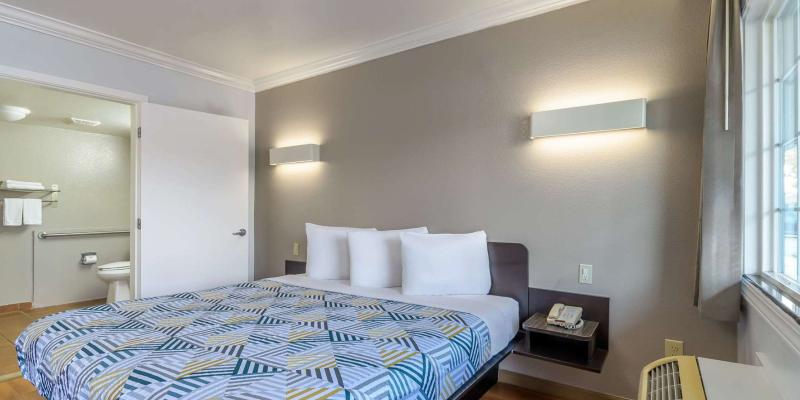 room_bf1623ee-d0ba-4db2-aa77-aa0c54c4abf4.jpg