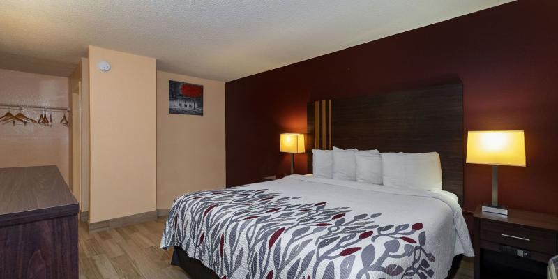 room_9ca2d3f6-3eaa-4757-97cd-76c075c36d93.jpg