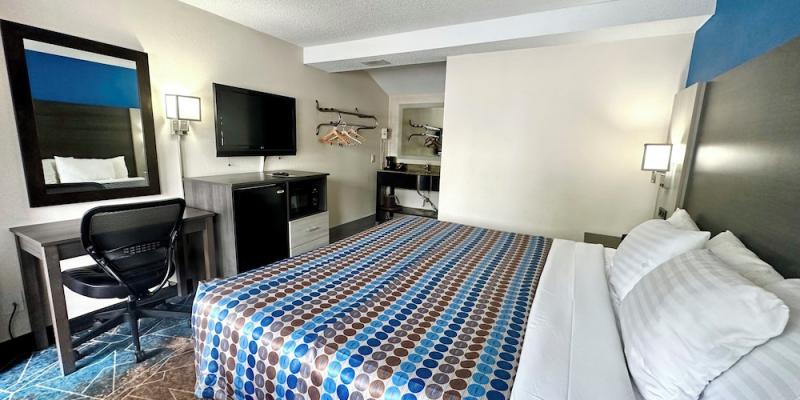room_09e772e6-9ab9-4b1b-a5f6-5dc95ecdd8b7.jpg