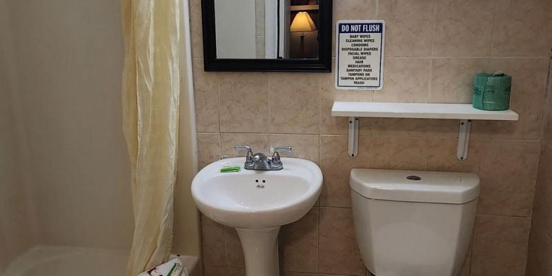 room_ccbcb3cf-c1f3-4be3-b4bd-c8905c542e6d.jpg