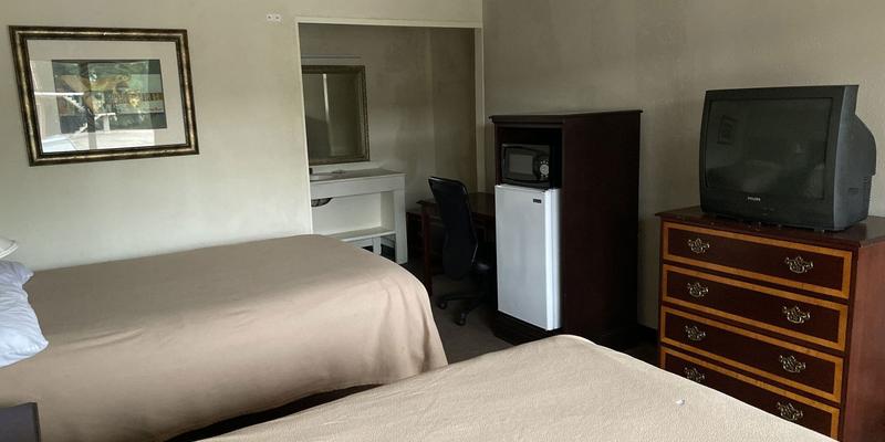 room_f97a764e-6459-4559-b4dc-426e76eafd78.jpg