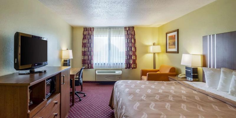 room_fcb7fadf-8a31-4990-9b51-d2cd5d92ed0a.jpg