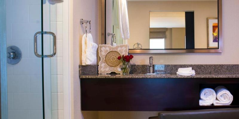 room_000f2d98-bfde-4703-8a3a-2ff36b1ecee4.jpg