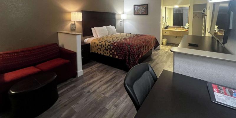 room_0ebb7d2c-7cba-4225-a08d-e2cfbe8ff595.jpg