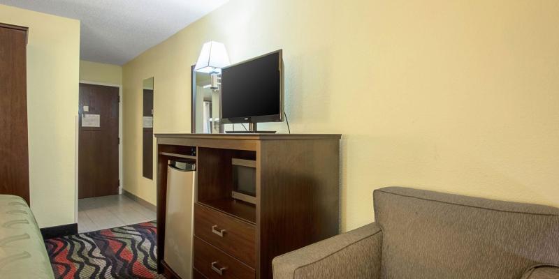 room_c805a1da-2a7c-401a-980b-e7da01f7d508.jpg