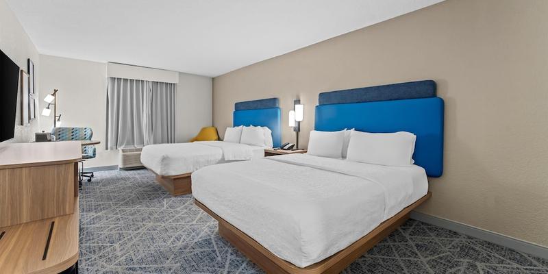 room_f4ebb0cf-b85a-4f7c-8bf1-89c00d081612.jpg