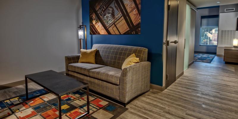 room_eaa1d535-dfef-4c19-8816-1056d76e8cda.jpg