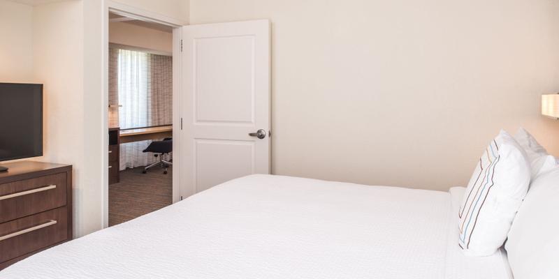 room_e2d6da93-62a7-4d01-8f3a-d23ed105e43f.jpg
