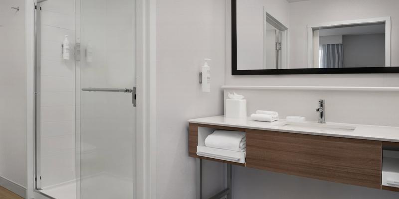 room_7996fcea-ae87-4e67-af79-1d0428bcb674.jpg