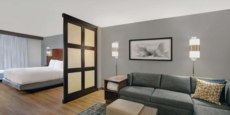 room_a474d7e1-ffaa-4889-8ddf-7a026cac28d2.jpg