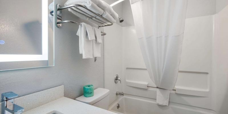 room_0be10c49-e534-43e5-bdb3-16bfcdc39cde.jpg