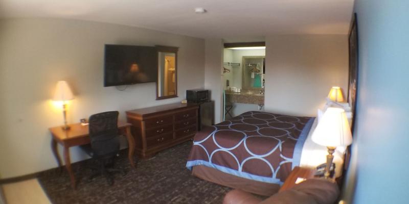 room_c36b8c1d-97ff-4a25-abbd-062e45b9aa84.jpg