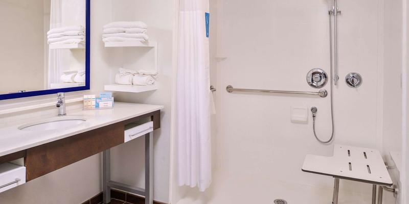 room_4b5b8683-8550-4103-a7e9-da0b75feaacb.jpg