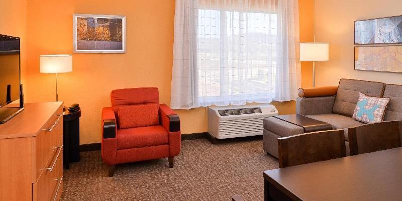 room_3ec04d7c-cbe7-44f3-9a6f-a07f2dfc8043.jpg