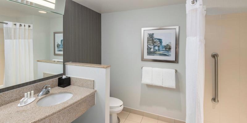room_66b87f27-6c9d-4d2f-a5eb-c8f0a0be53d0.jpg