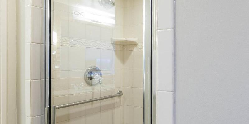 room_f58cfe75-21fe-4c1d-90ad-5cb2c38b48cb.jpg