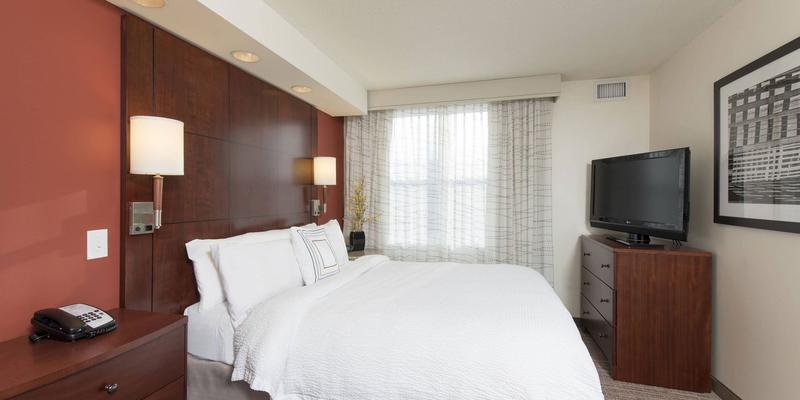 room_d70ce152-d252-49b6-b773-23b2e50a21bc.jpg
