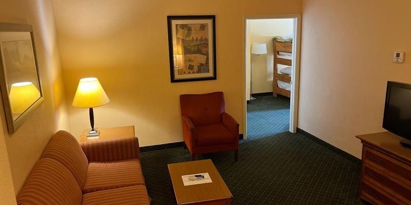 room_7f38c82a-a46e-433f-8ef7-0415a1b9ef2a.jpg