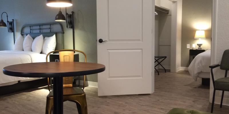 room_f57132bf-e5d2-42cd-b7b2-de89ee14ecde.jpg