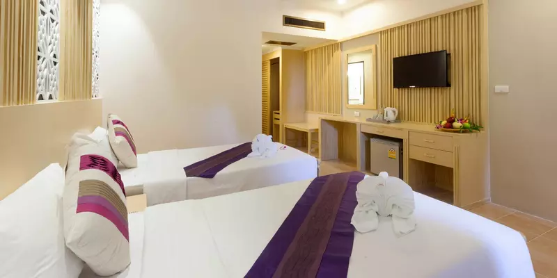 room_30ccbf0f-8c3f-43dc-af7f-b3b678682c31