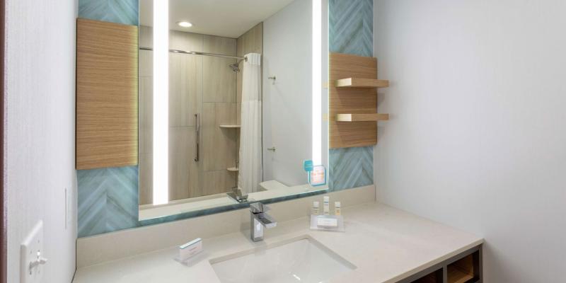 room_8d18bd02-4403-423a-8687-4d9fc0d29a9f.jpg
