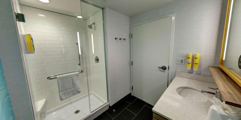 room_aedbc879-853a-4019-8a06-3f440d36d0a4.jpg
