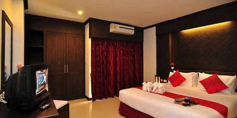room_aea4fba6-a049-42a3-82ef-6841d5c5ef42.jpg