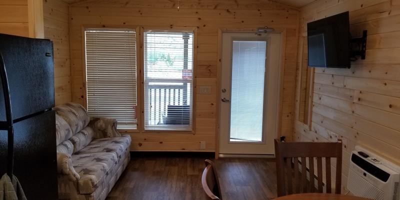 room_b677c9c5-e599-410b-9632-9015f1cf19a8.jpg